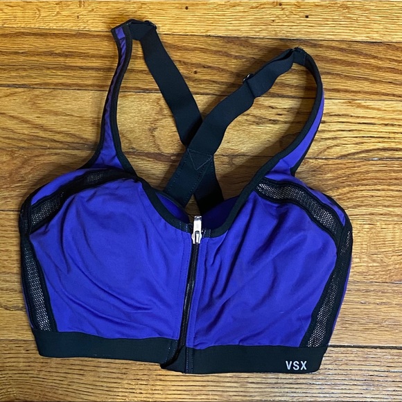 Victoria’s Secret Sports Bra - Picture 1 of 5
